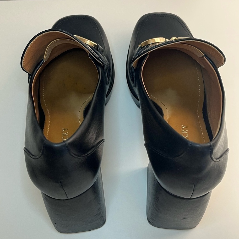 Lisa Vicky NOW Platform Loafer Pumps Black & Gold Medallion, Block Heel, Size 8 - Picture 9 of 16